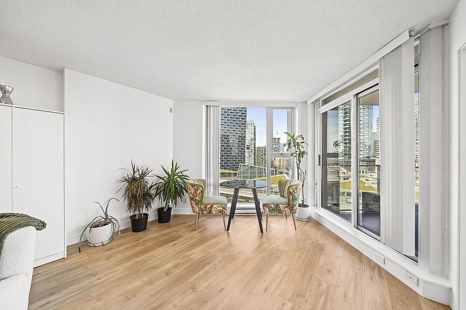 1807 583 Beach Crescent Vancouver, BC - 5