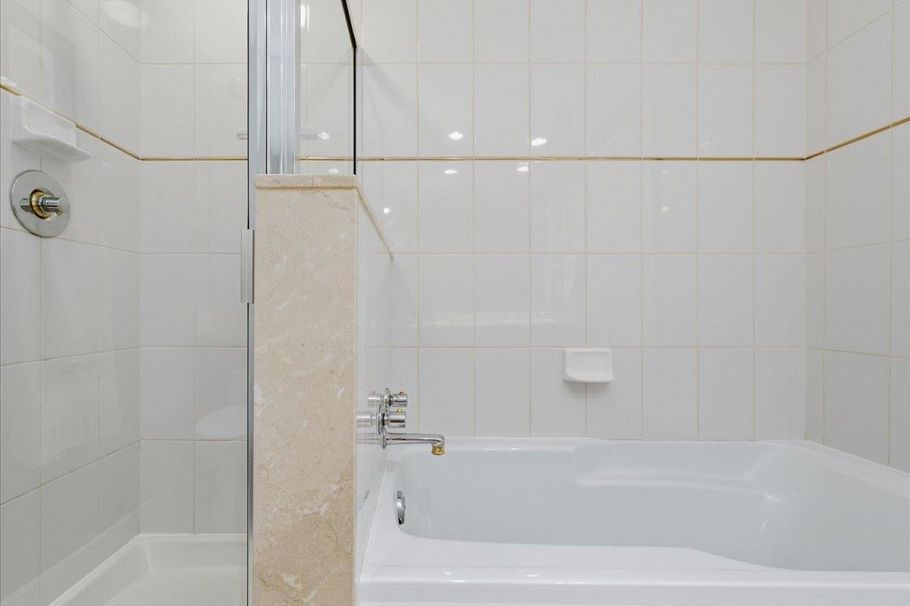 202 1790 Bayshore Drive Vancouver, BC - 20