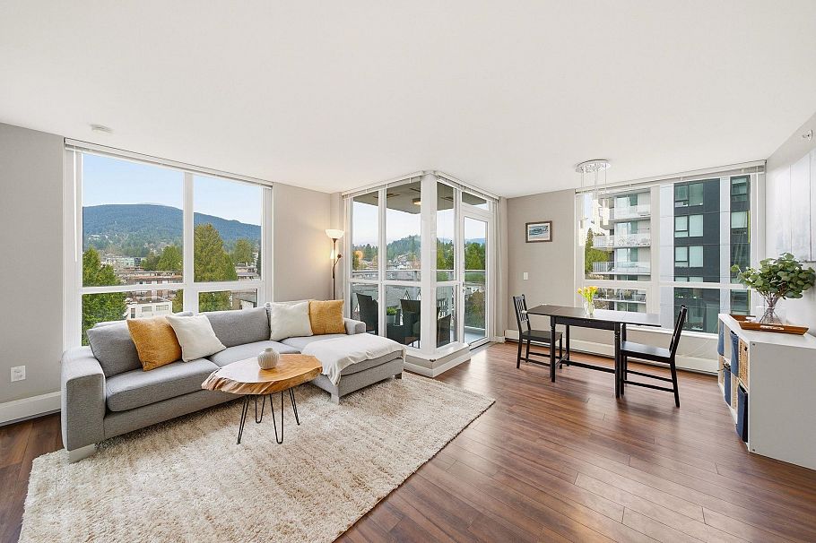 705 135 E 17th Street North Vancouver, BC - 1