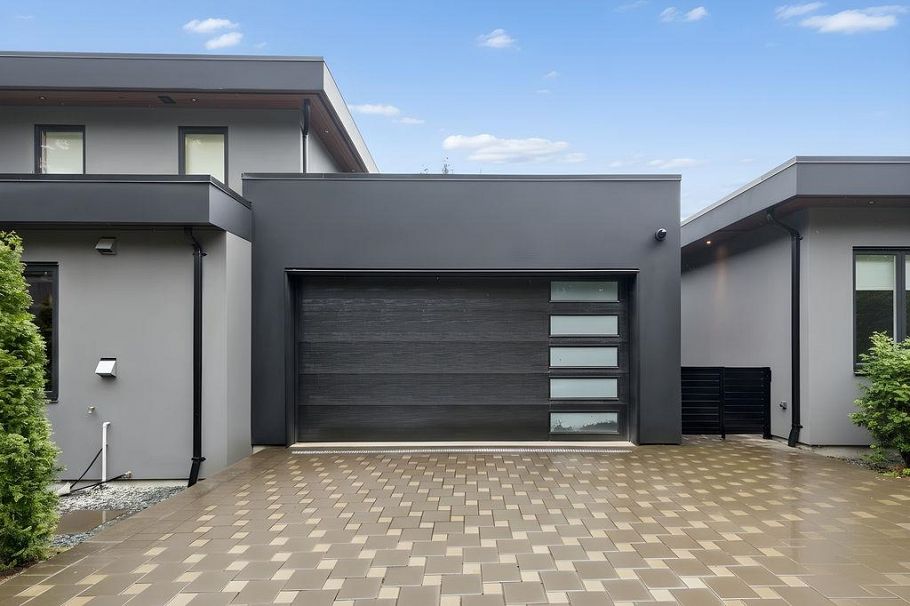 1200 Bedford Court North Vancouver, BC - 39