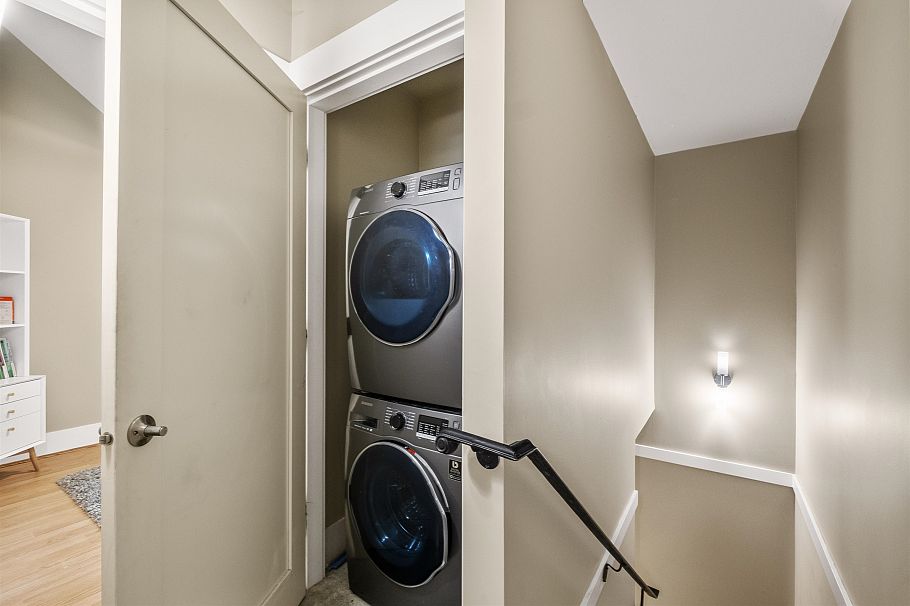 1620 St. Andrews Avenue North Vancouver, BC - 17