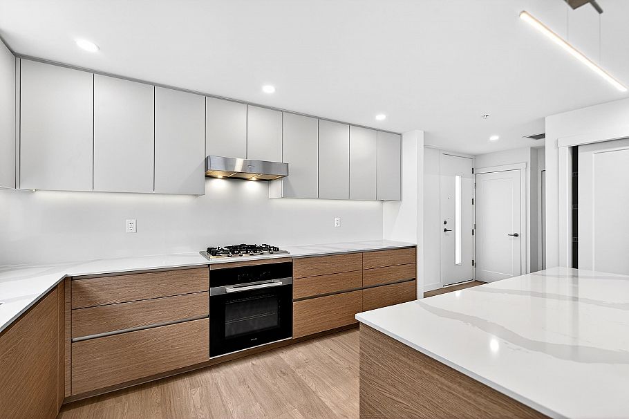 76 10333 River Drive Richmond, BC - 8