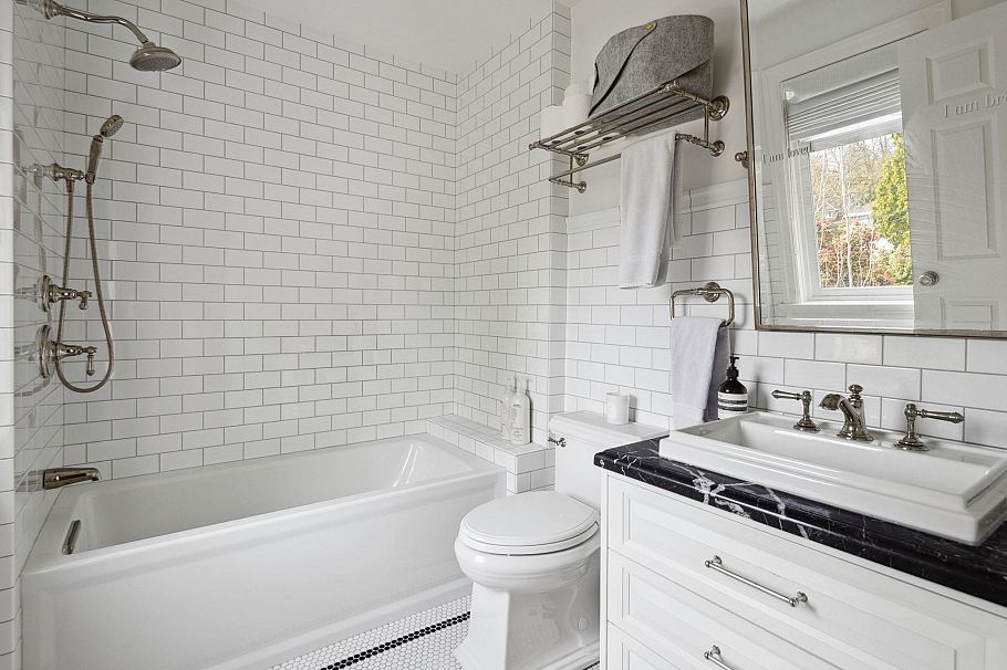 1749 W 38th Avenue Vancouver, BC - 19