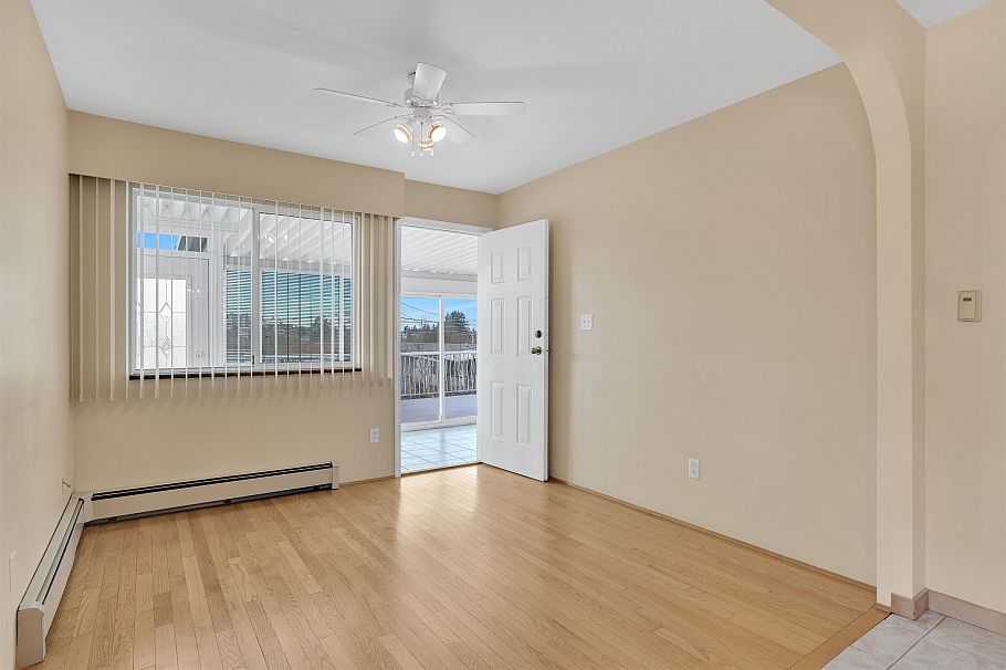 3240 Clive Avenue Vancouver, BC - 21