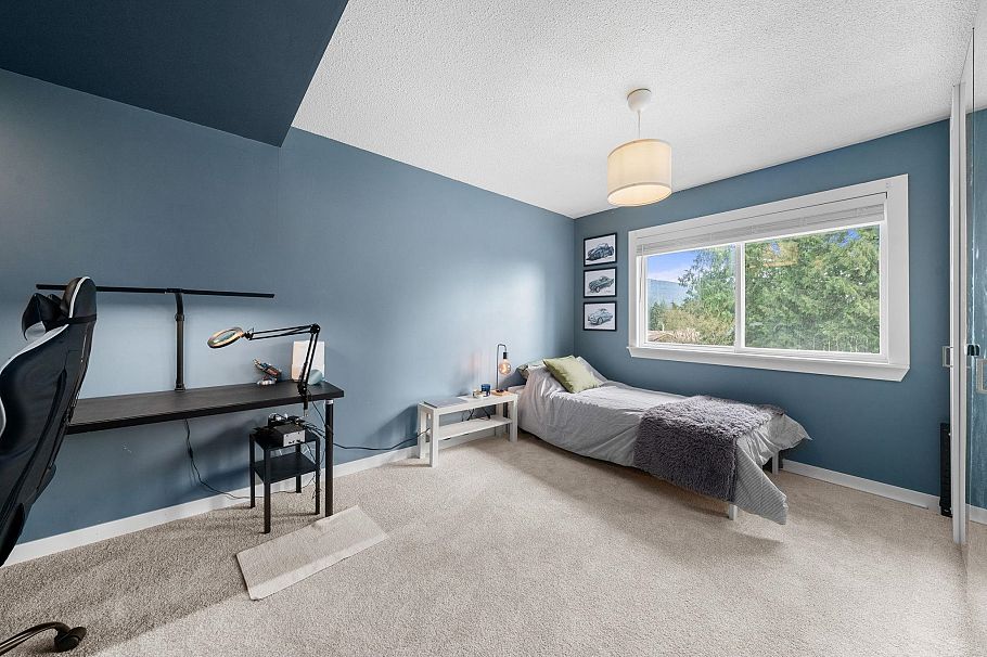 4515 Meadowbank Close North Vancouver, BC - 26