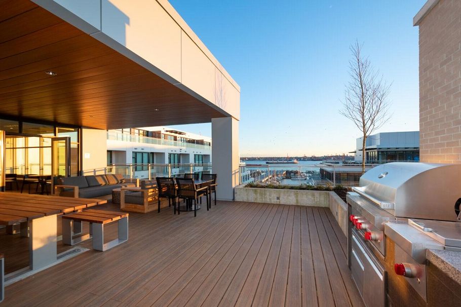 520 755 Harbourside Drive North Vancouver, BC - 32