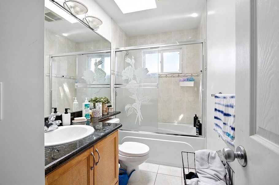 4316 Hurst Street Burnaby, BC - 16