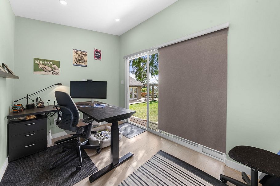 4515 Meadowbank Close North Vancouver, BC - 30