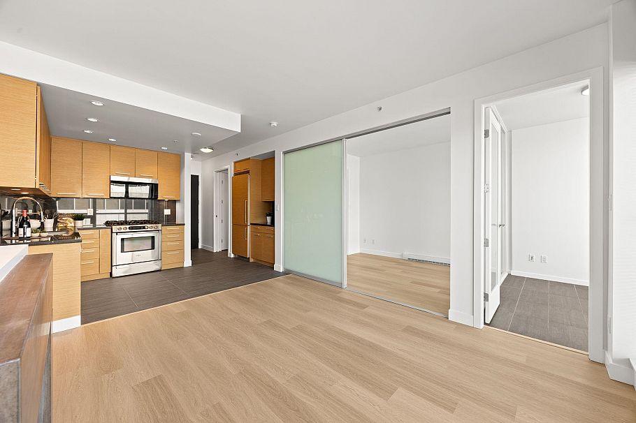 308 2528 Maple Street Vancouver, BC - 7