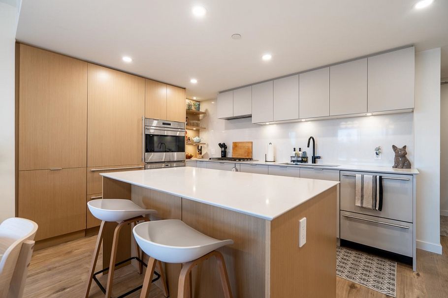 404 210 E 5th Avenue Vancouver, BC - 8