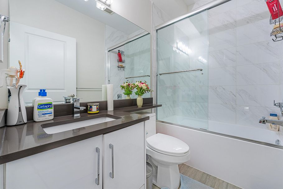 5069 Earles Street Vancouver, BC - 7