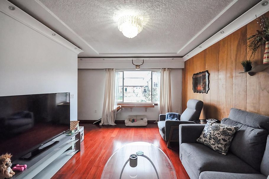 3156 Adanac Street Vancouver, BC - 16