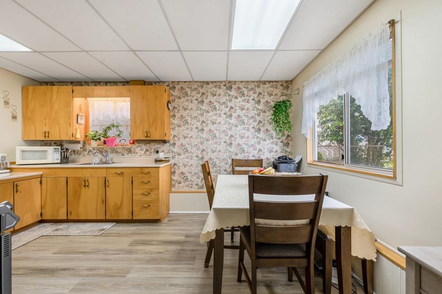 3524 Tanner Street Vancouver, BC - 8