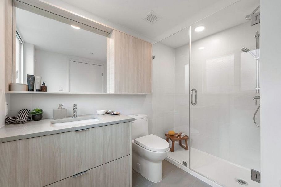 2425 Grant Street Vancouver, BC - 22