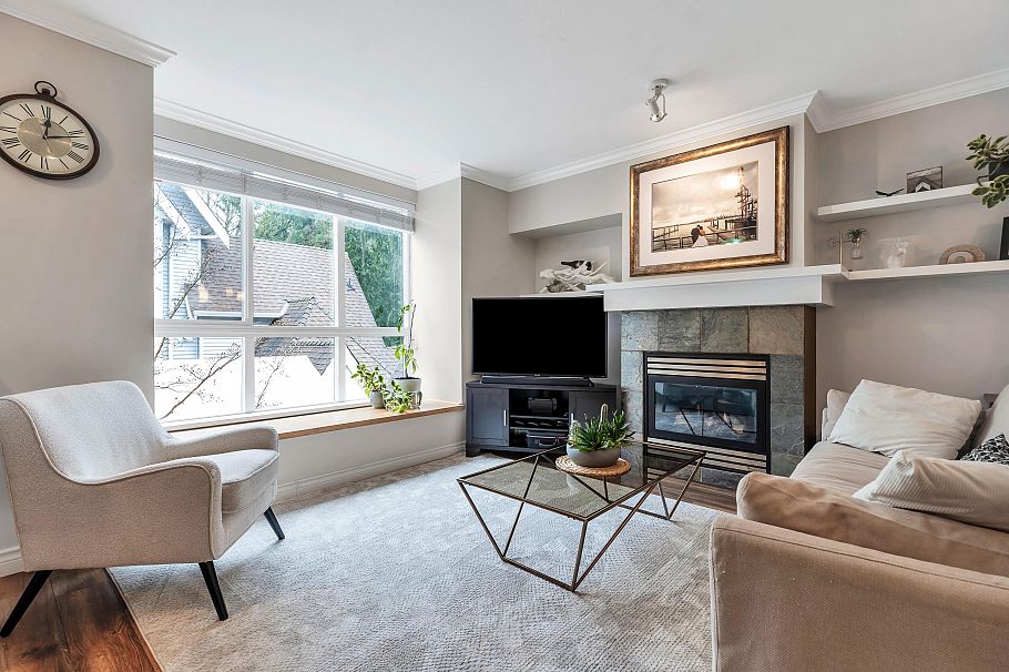 13 1073 Lynn Valley Road North Vancouver, BC - 4