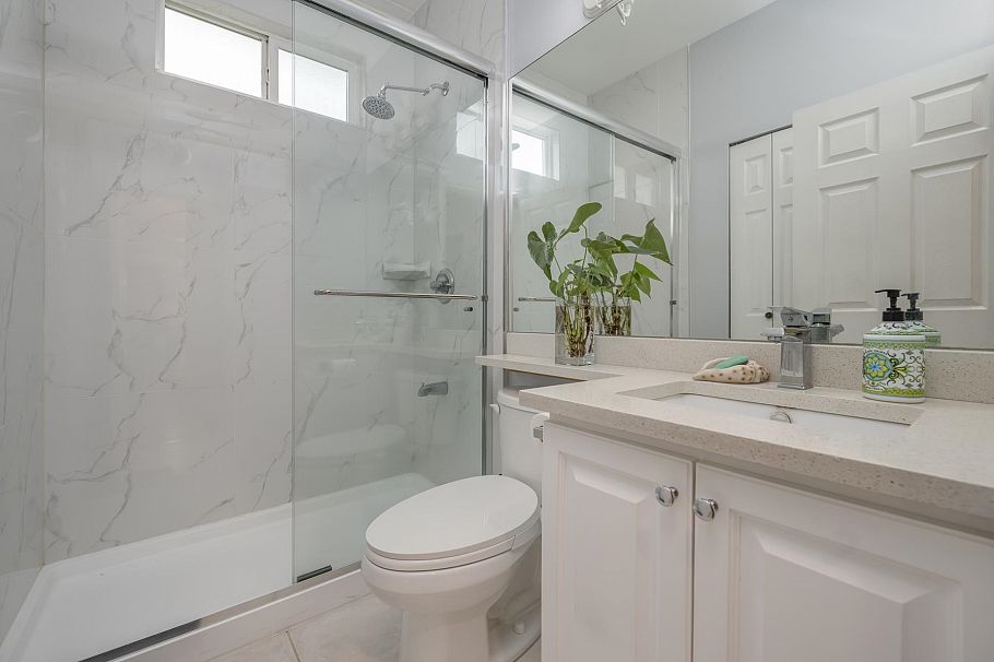 1233 Rupert Street Vancouver, BC - 13