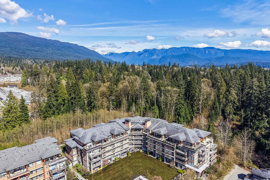 418 3606 Aldercrest Drive North Vancouver, BC - 4