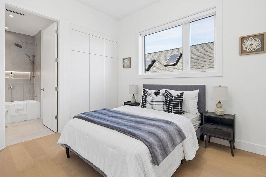 2 3648 West 20th Avenue Vancouver, BC - 33