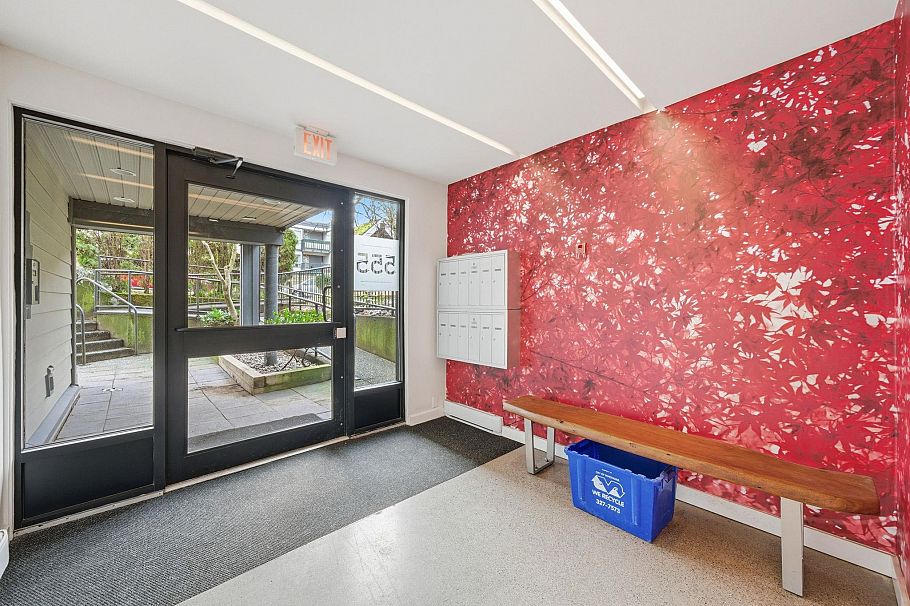 203 555 E 8th Avenue Vancouver, BC - 25