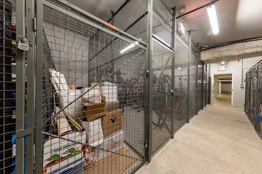 2216 Willow Street Vancouver, BC - 34