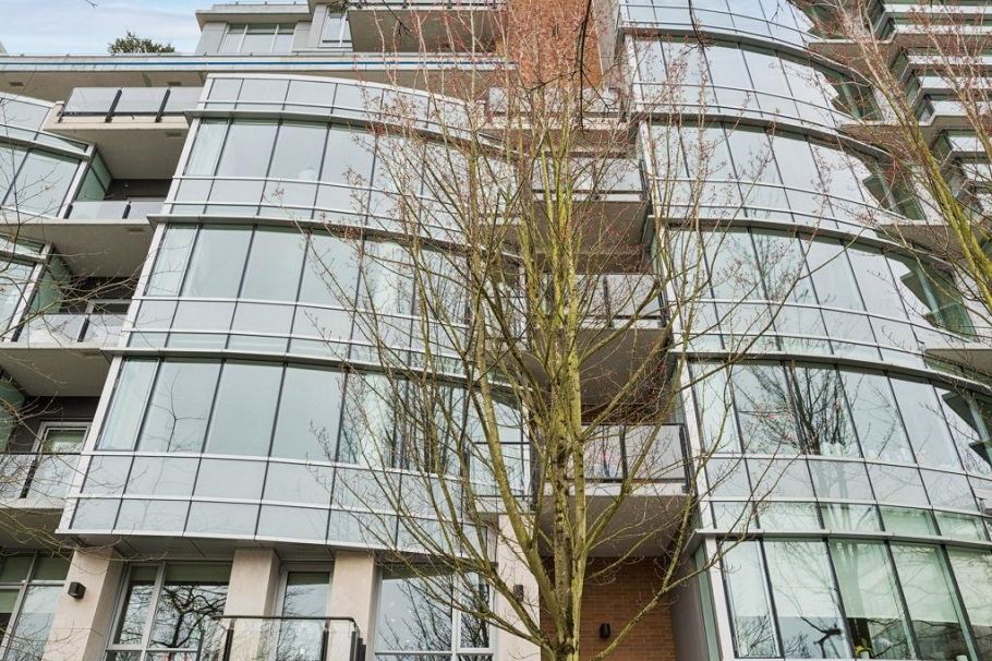 501 138 Athletes Way Vancouver, BC - 32