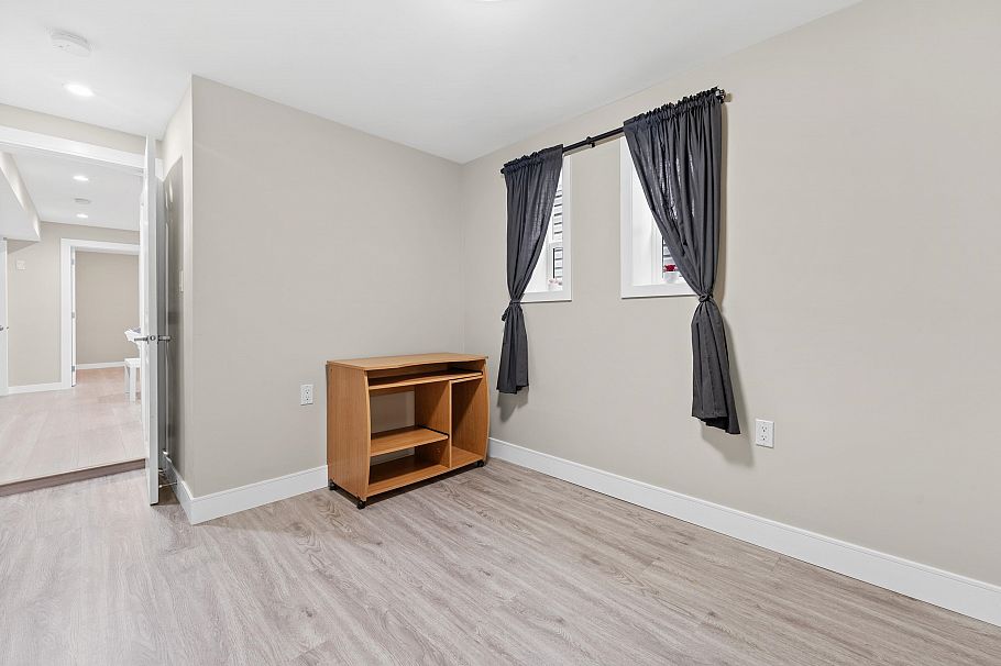 2245 Rupert Street Vancouver, BC - 8