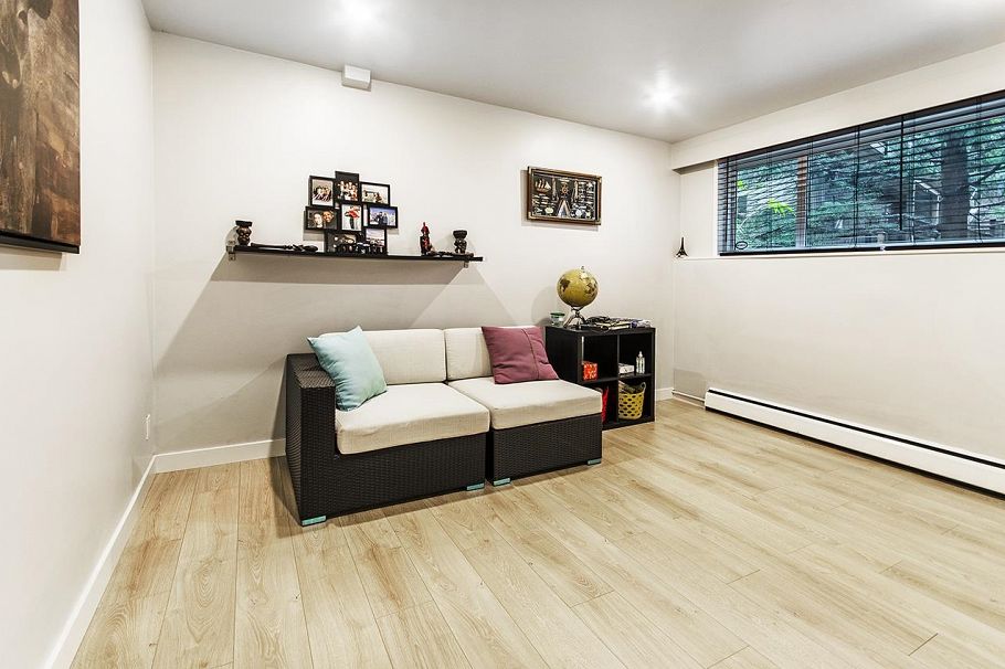 4540 Mountain Highway North Vancouver, BC - 2