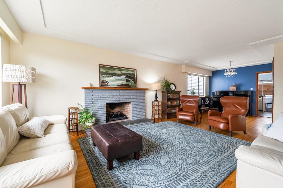 3050 E 21st Avenue Vancouver, BC - 13