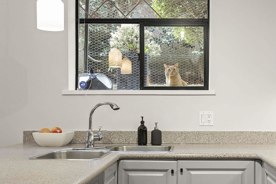 232 W 14th Avenue Vancouver, BC - 29