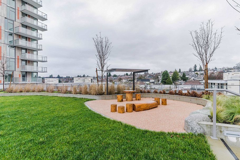 305 8138 Fraser Street Vancouver, BC - 15