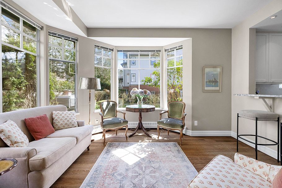 10 5880 Hampton Place Vancouver, BC - 3