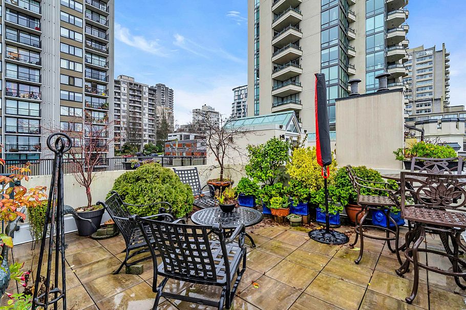 302 1311 Beach Avenue Vancouver, BC - 29