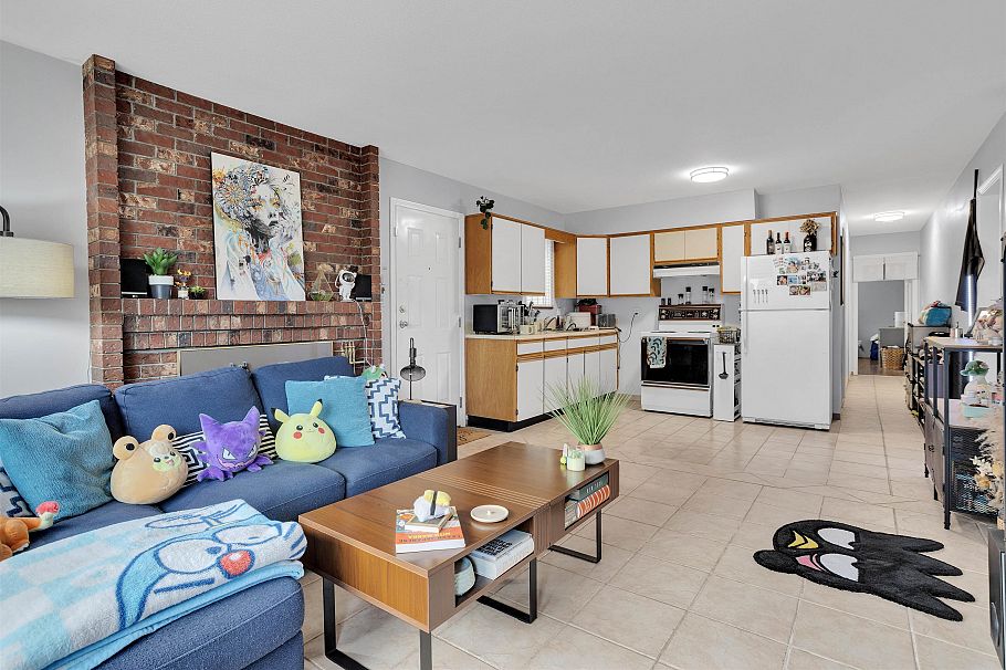 3240 Clive Avenue Vancouver, BC - 23