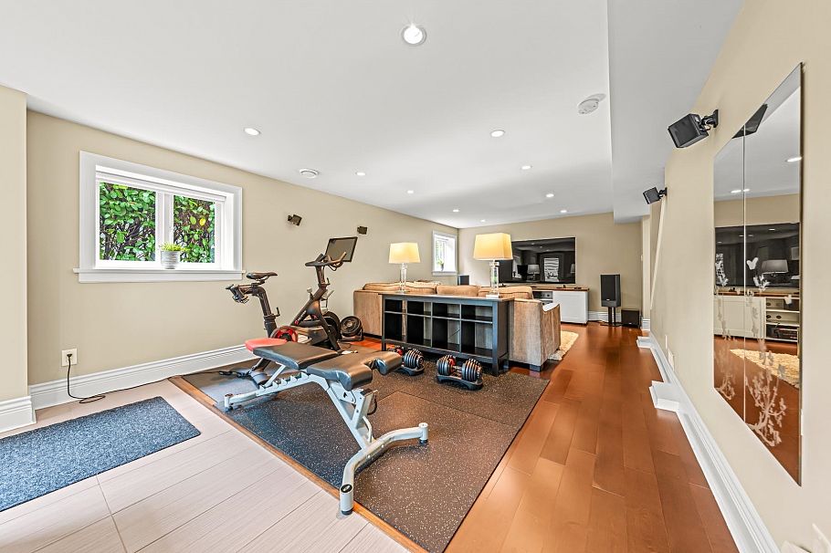 5790 Alma Street Vancouver, BC - 29