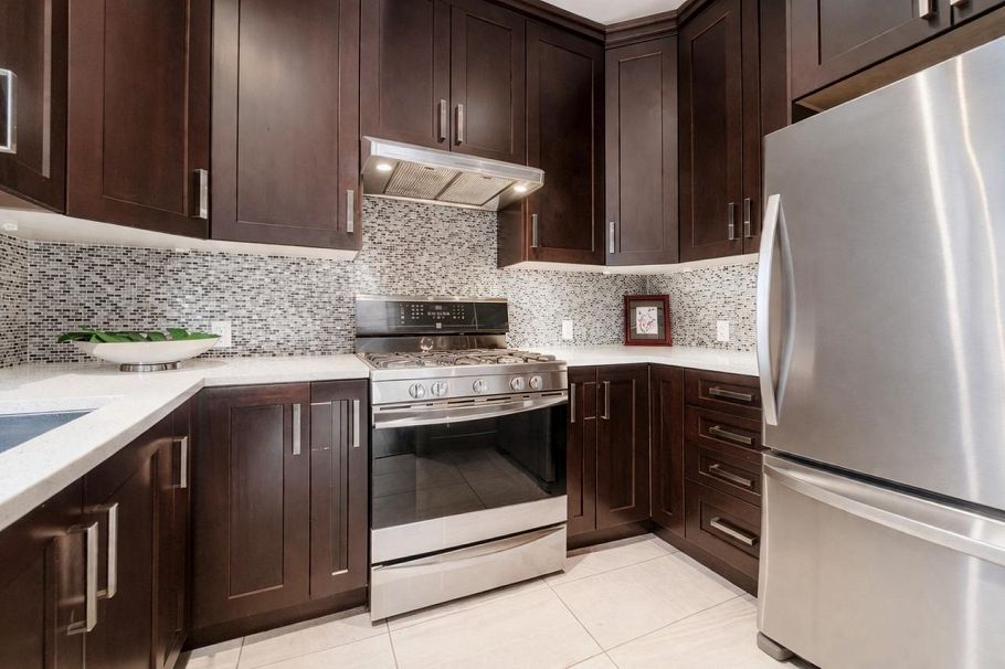 839 W 20th Street North Vancouver, BC - 14