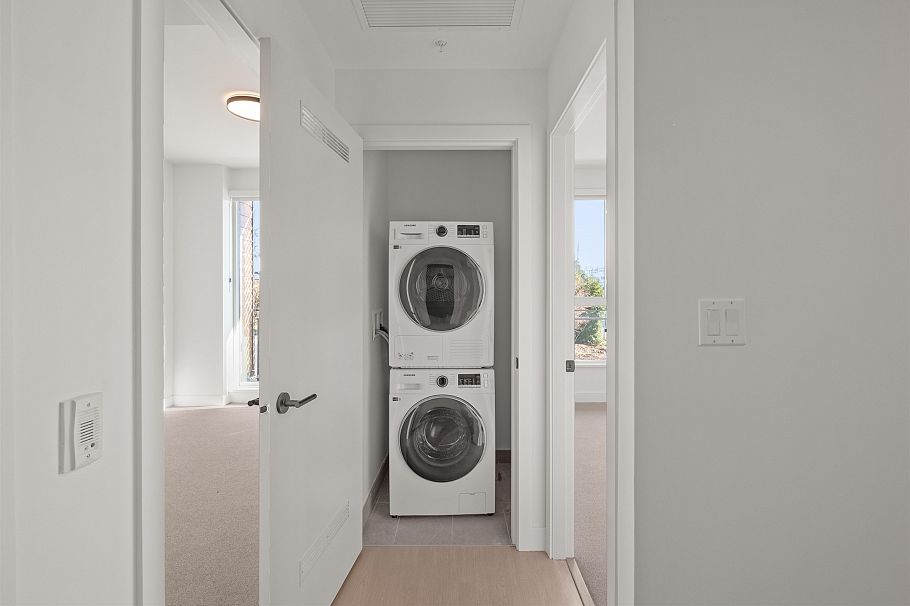 103 333 St. Davids Avenue North Vancouver, BC - 17