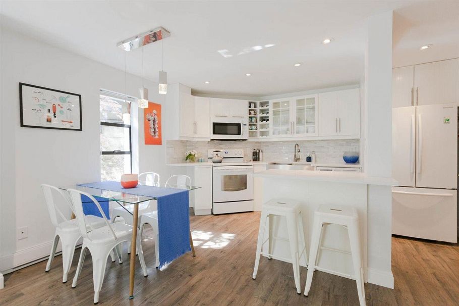 104 936 Bute Street Vancouver, BC - 1