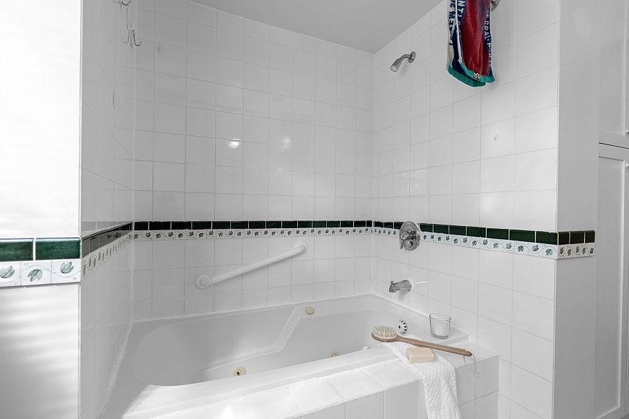 4405 W 9th Avenue Vancouver, BC - 11