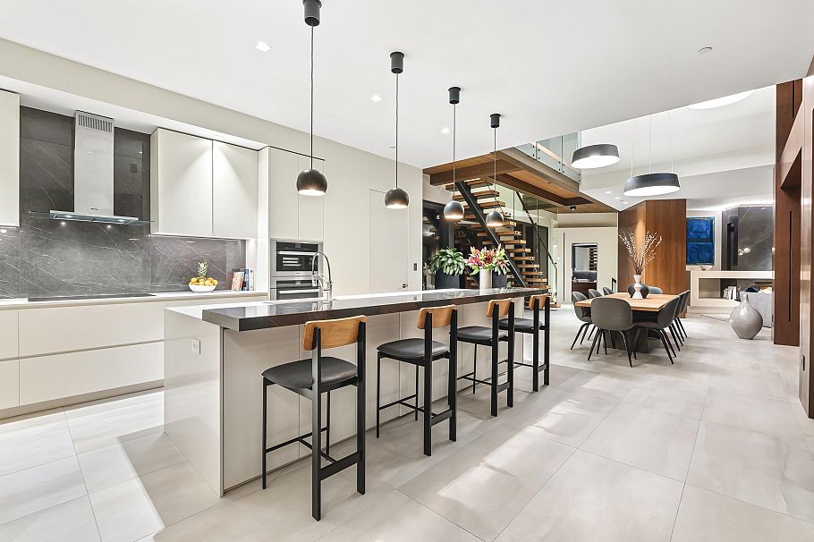 1840 Naomi Place North Vancouver, BC - 12