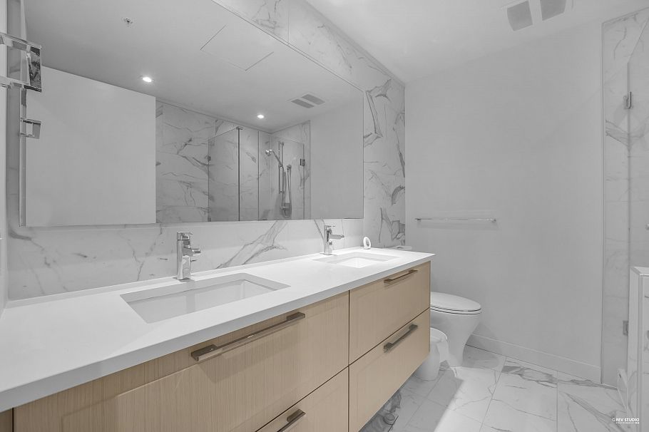 109 6677 Cambie Street Vancouver, BC - 12