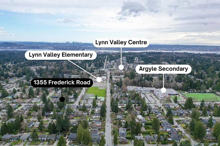 1355 Frederick Road North Vancouver, BC - 35