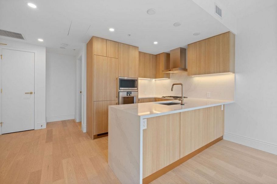 307 2096 W 47th Avenue Vancouver, BC - 10