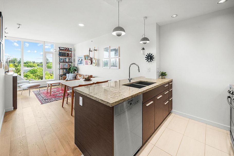 607 2528 Maple Street Vancouver, BC - 5