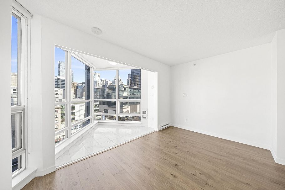 910 833 Seymour Street Vancouver, BC - 10