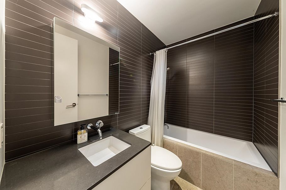 2216 Willow Street Vancouver, BC - 25