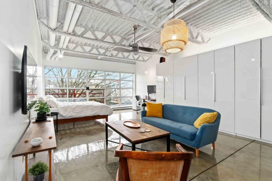 330 350 E 2nd Avenue Vancouver, BC - 11