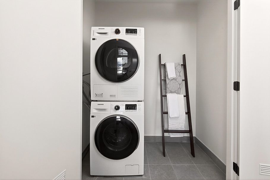 519 422 E 3rd Street North Vancouver, BC - 22