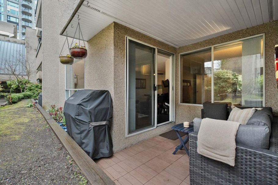 205 1050 Broughton Street Vancouver, BC - 11