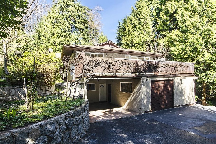 4540 Mountain Highway North Vancouver, BC - 27