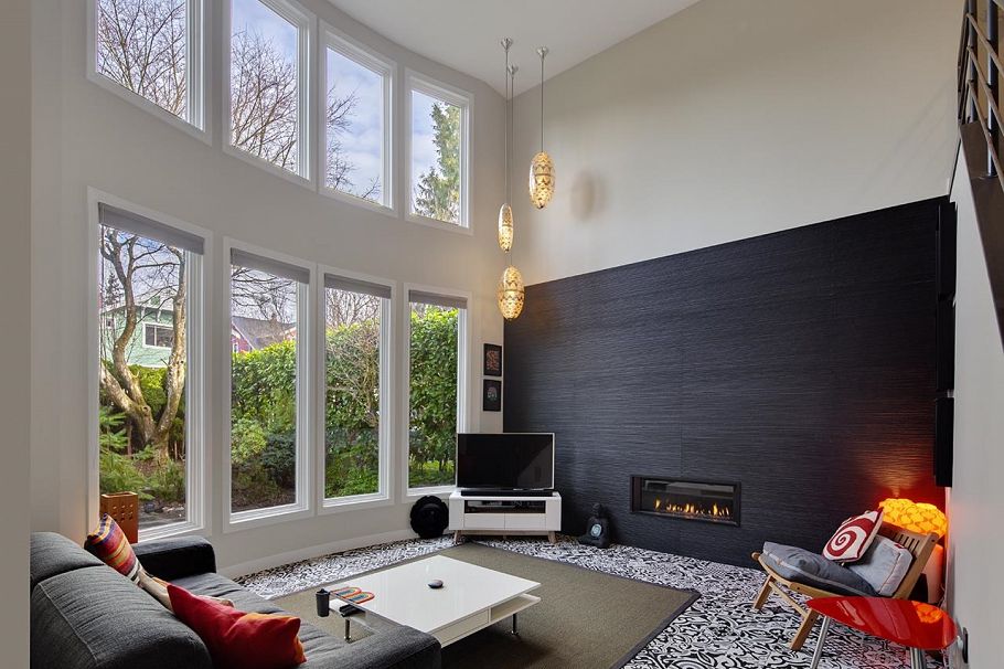 3542 W 2nd Avenue Vancouver, BC - 2